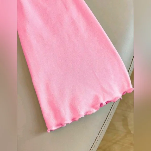 GlowEve Women's Elegant 3D Floral Asymmetric Hem Long Sleeve - Picture 5 of 8